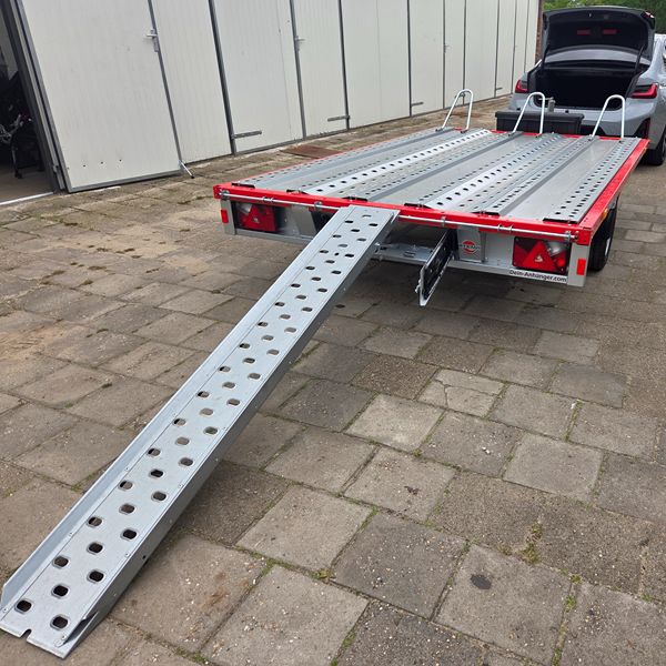 Trailer 1500 kg 3 motoren geremd 100 km/h (MM-07)