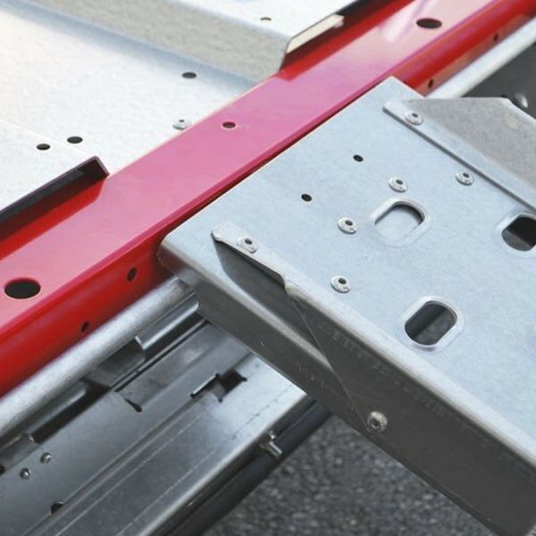 Trailer 1500 kg 3 motoren geremd 100 km/h (MM-07)